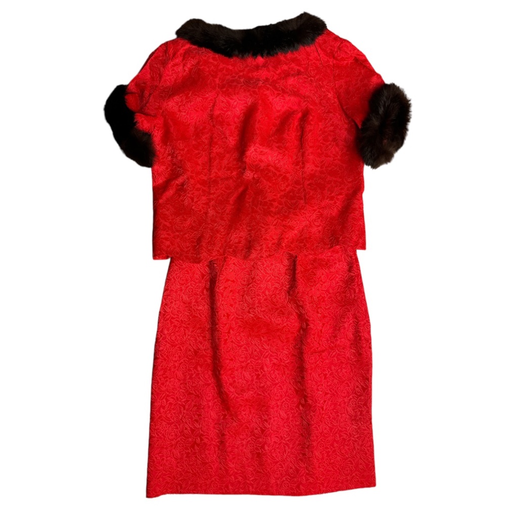 1960's Vintage Red Brocade Rabbit Fur Trim 2 Piece Women's Skirt & Jacket Size S